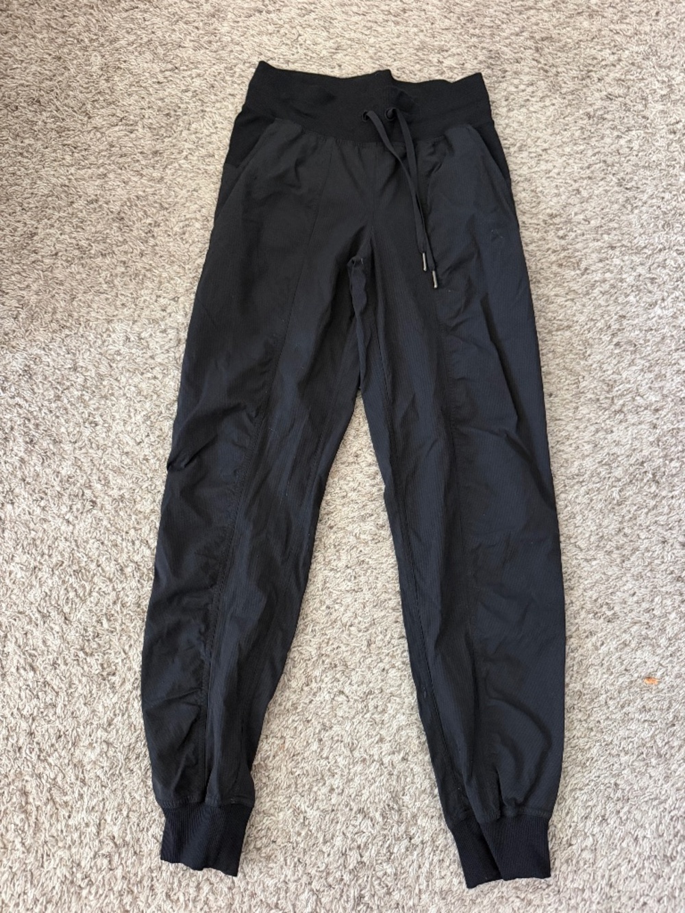 Lululemon joggers - xs
